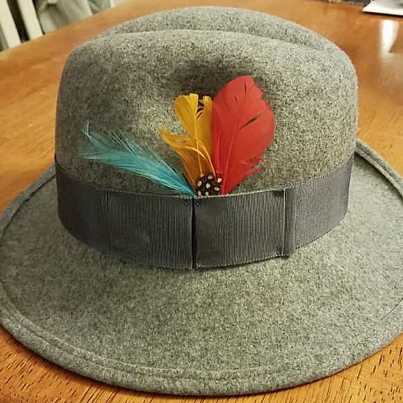 Hat - Picture 3 of 5